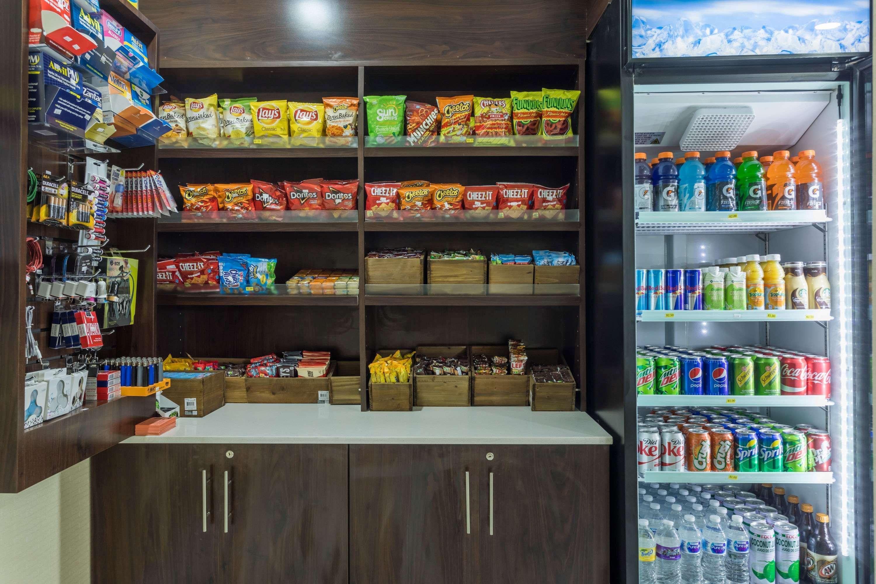 鹅溪戴斯酒店 北查尔斯顿 外观 照片